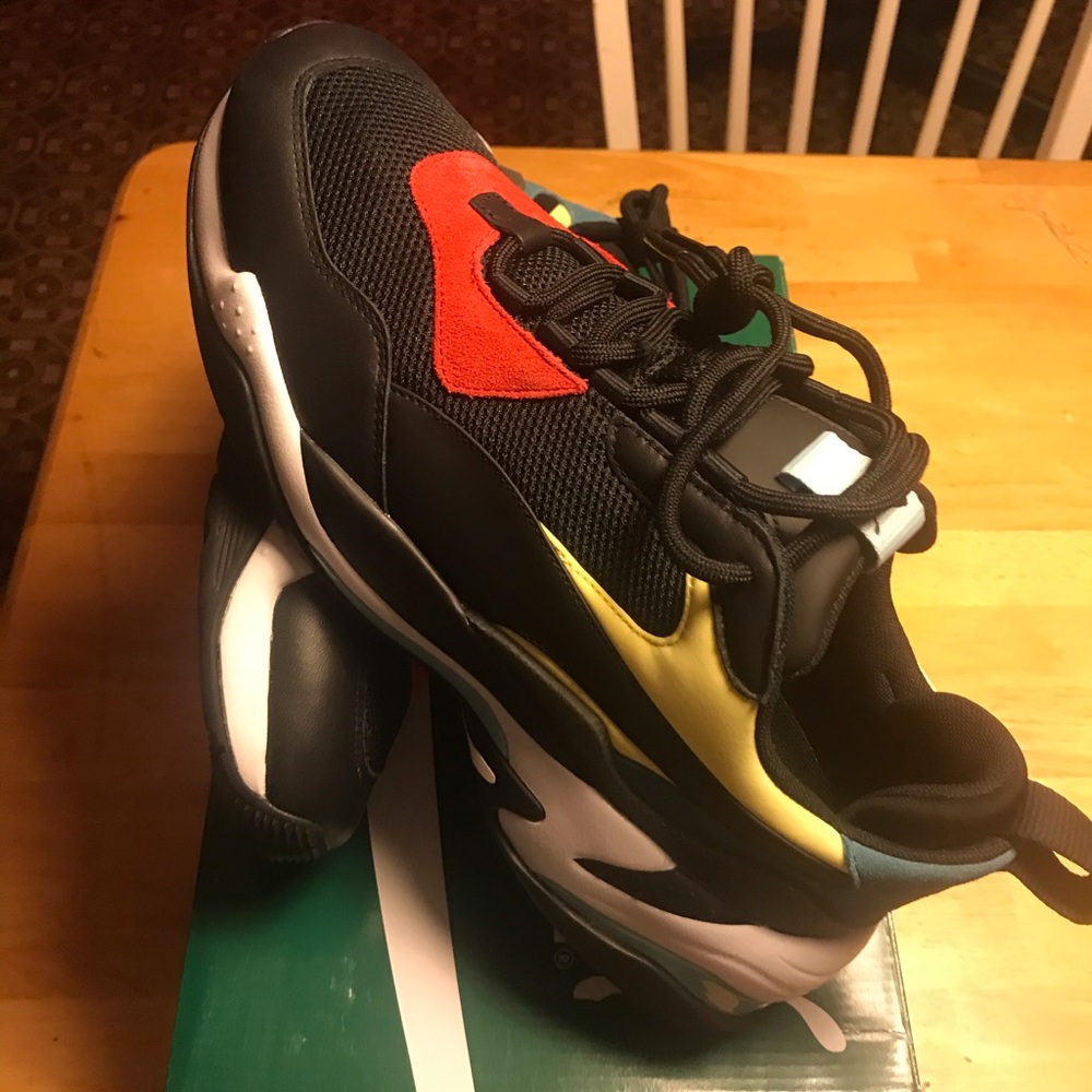 Men’s Puma Spectrum size 10 new with box